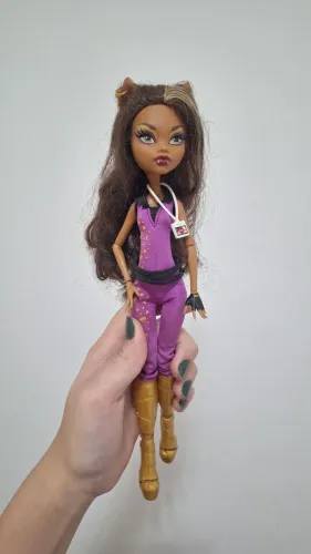 Boneca Monster high Clawdeen Wolf festival de musica