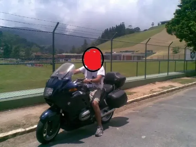 BMW antiga R1100 RT