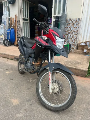 Vendo moto XRE 190