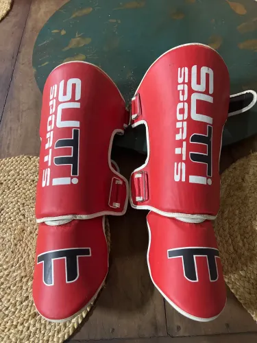 Caneleira/Tornozeleira SUTTI TT