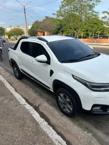 Fiat Strada Volcano 1.3 Flex 8V CD 2021