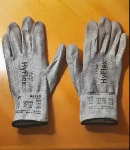 1 par de luvas Hyflex 10