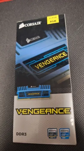 Memória RAM Corsair Vengeance 4GB DDR3 1600MHz - Nova/Lacrada!
