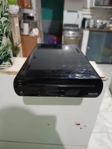 Vendo Console Nintendo Wii u (somente o console sem os cabos e o Gamepad e aceito trocas)