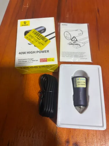 Carregador Veicular Baseus 2 Saidas 40w com cabo usb-c/lightning NOVO