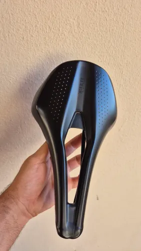 Selim Fizik Argo R5 150mm
