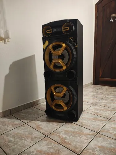 Vendo Caixa de Som Pulse 1600W RMS