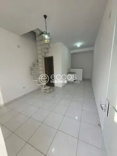 Casa em condomínio à venda, 1 quarto, 1 vaga, Parque Campolim - Sorocaba/SP
