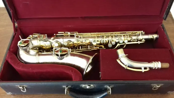 Saxofone Conn New Wonder II alto