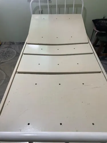 Cama hospitalar
