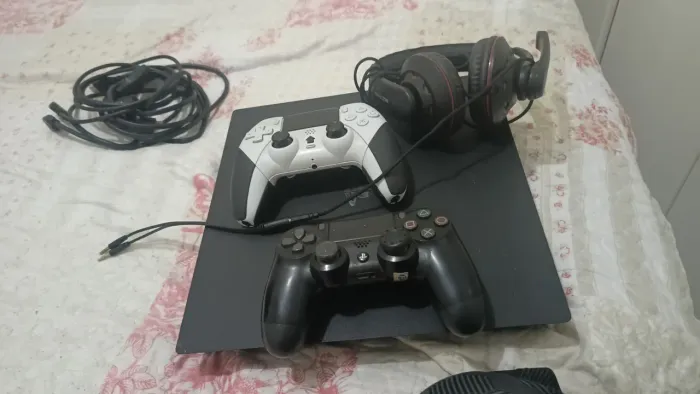 Play 4
