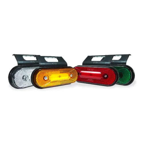 Luz de Led Lateral Oval Fachini para Caminhão - Blindada a prova d'água e UV