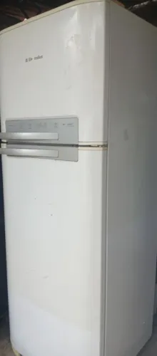Geladeira gelo seco 