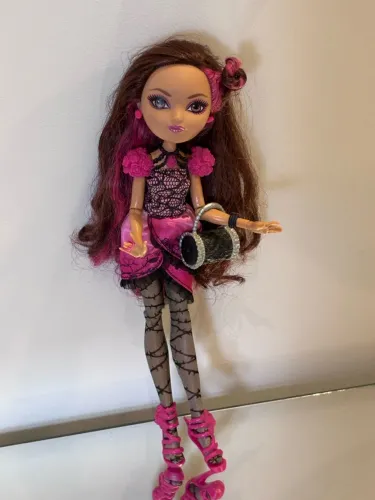 Boneca Ever After High Briar Beauty Getting Fairest Mattel Original Completa Rara