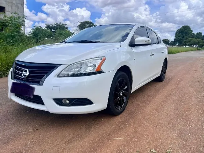 Nissan Sentra SV 2.0 Flexstart 16V Aut. 2014