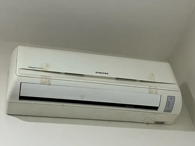 ? Ar-Condicionado Samsung 9.000 BTUs + Controle Remoto