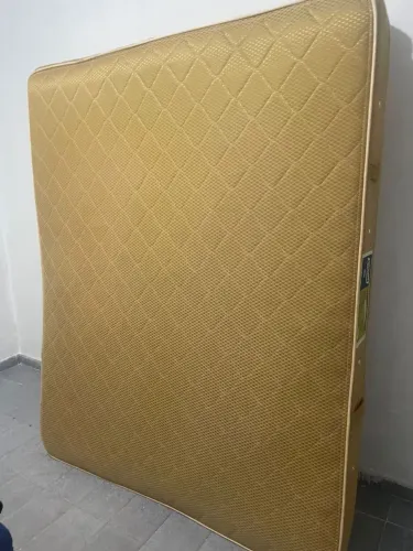 CAMA BOX QUEEN SIZE PROBEL