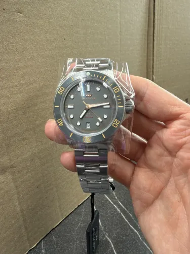 Relogio Glycine Combat SUB 41 - Ceramic Grey GL0525 - Novo - FULLSET - Lacrado