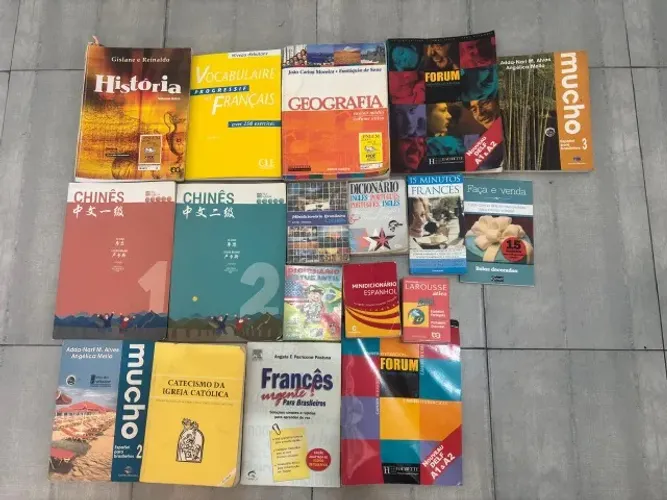 Livros didáticos