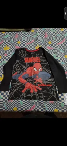 Roupa infantil