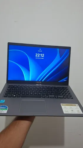 Vendo Notebook Asus 15,6 Polegadas, 3 meses de uso, Nota Fiscal.