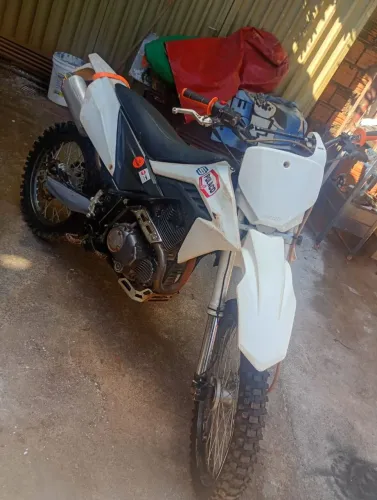 Vendo Moto Kenton 250 CC Ano 2022