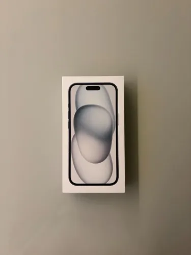 Iphone 15 novo com 128gb preto