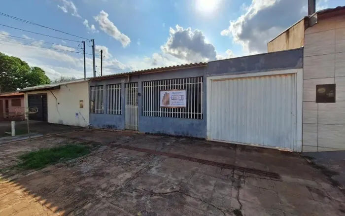 Campo Grande - Casa Padrão - Conjunto José Abrão
