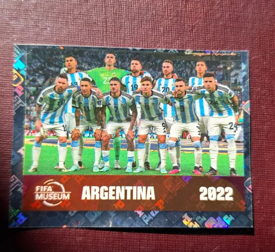 Figurinha seleção Argentina 2022 prateada