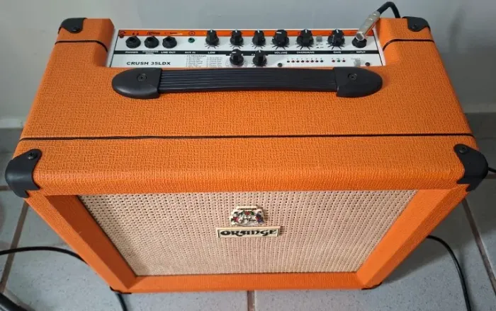 Amplificador Orange Crush 35 LDX Falante 10" 120V (TROCAS 2.500,00)