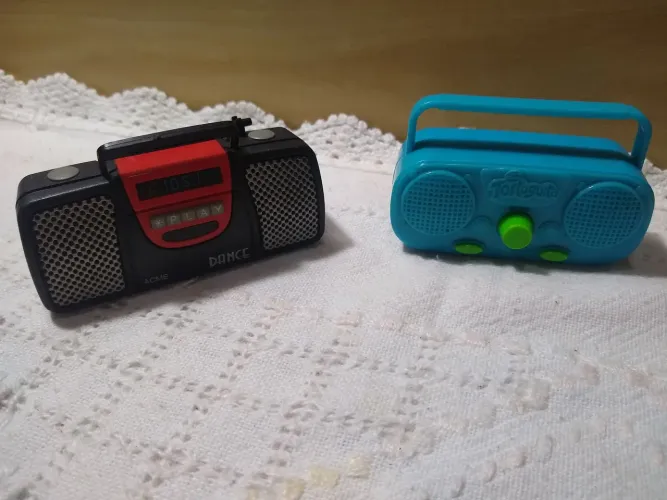 mini rádios promocional com 2 miniaturas