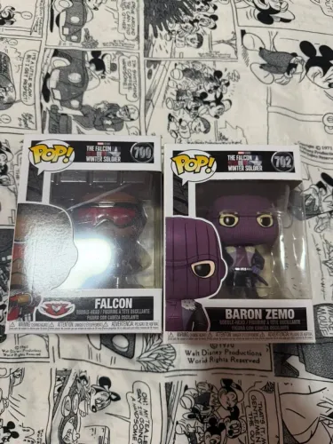 Kit Funko Pop Marvel Falcon #700 + Baron Zemo #702 | The Falcon and the Winter Soldier