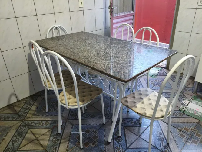 Mesa de jantar 6 cadeiras
