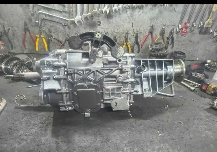 Caixa de câmbio iveco 35s14 câmbio Eaton 2405