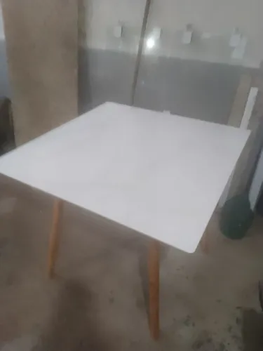 mesa de porcelanato