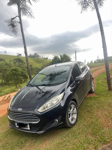 Ford Fiesta 1.5 16V Flex Mec. 5P 2015