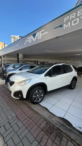 Peugeot 2008 Griffe 1.6 Flex 16V 5P Aut. 2020