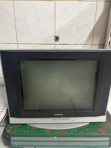 TV de Tubo Samsung 21 Polegadas - CL-21Z43MQ - Retrô