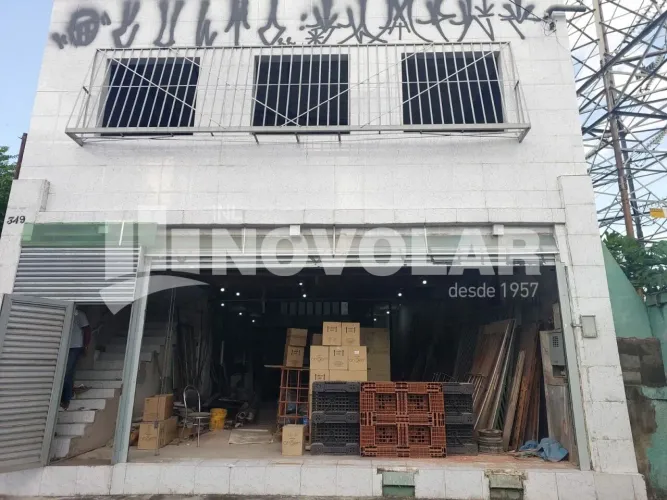 GALPAO PRÓXIMO AO FAST SHOP DA AV. ZAKI NARCHI E DO PARQUE DA JUVENTUDE.