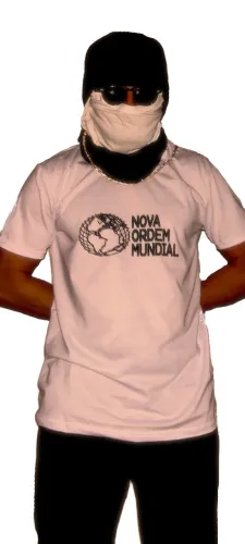 camiseta "nova ordem mundial"