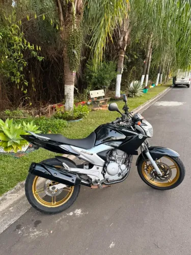 FAZER YS 250 - 2011