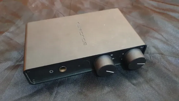 NuForce Icon HDP Headphone Amp/DAC/Preamp