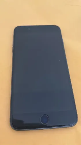 iPhone 8 Plus