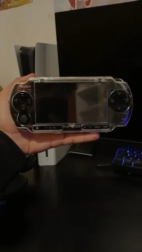 PSP 3001 Original + 2 Jogos ? Completo e Conservado