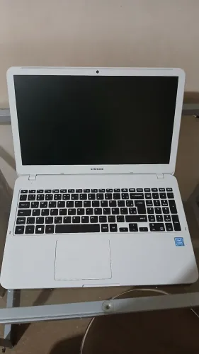 (Com defeito) carcaça sucata notebook