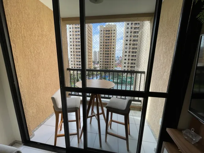 Alugo apartamento mobiliado em condomínio clube 