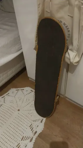 VENDO SKATE PROFISSIONAL ROTTEN SERIES