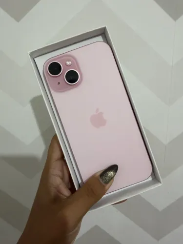 iPhone 15