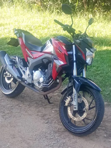 Vende-se 