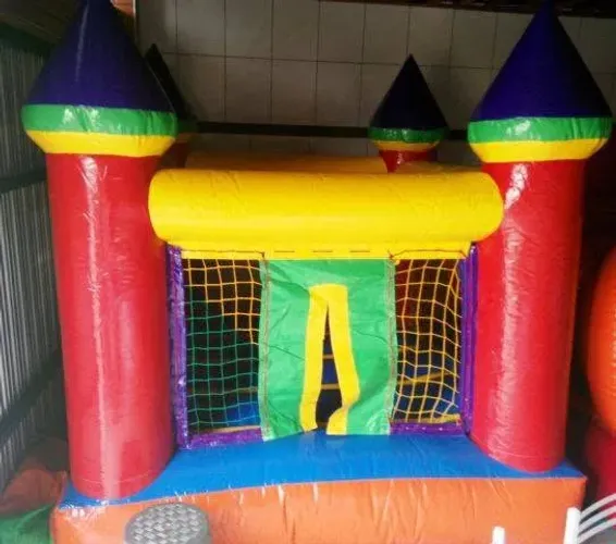 Vendo mini pula-pula inflável